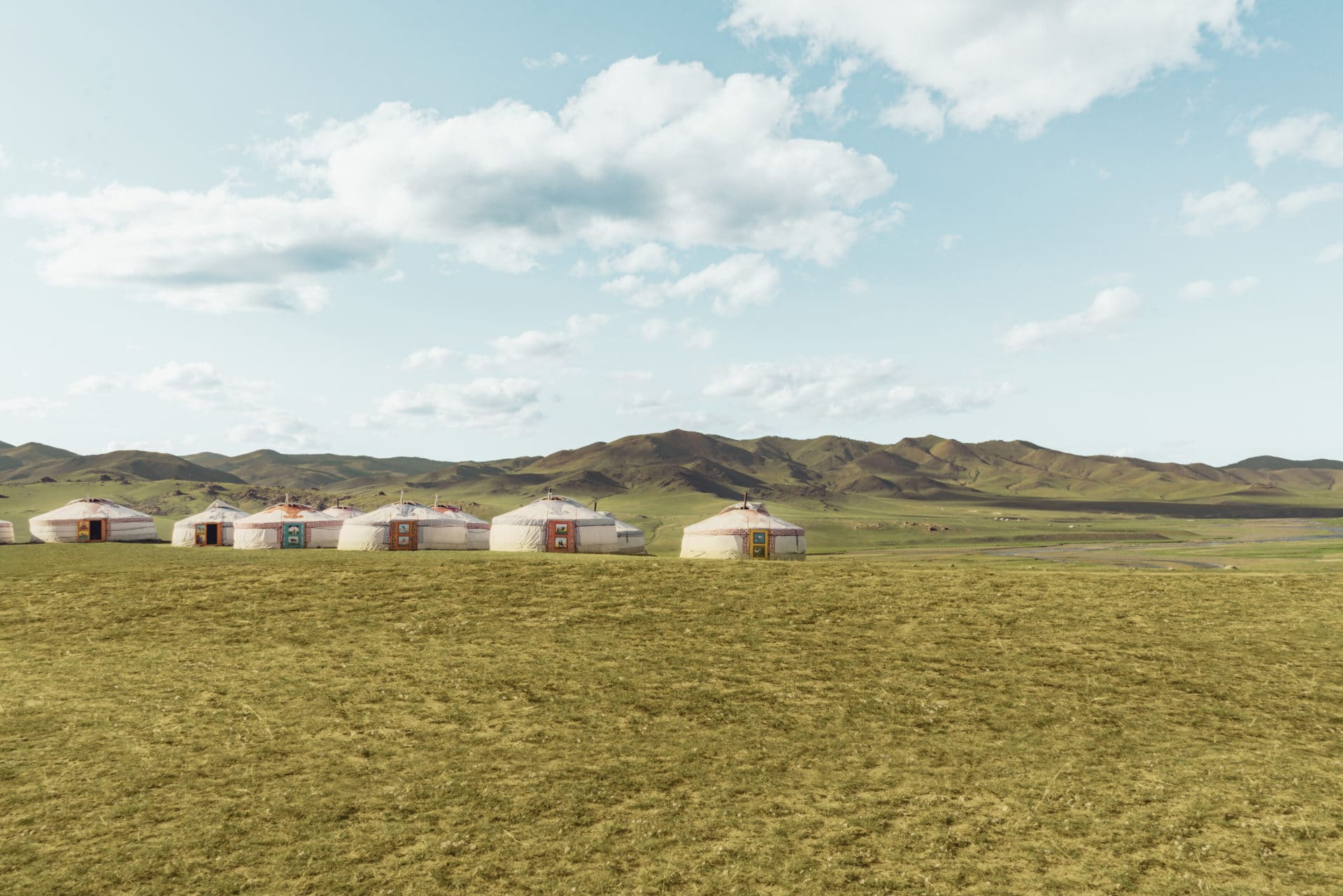 Read more about the article Venture ‘Into The Wild’ in Newly Reopened Mongolia and Nepal with Curated Journeys From The Pavilions Hotels & Resorts.