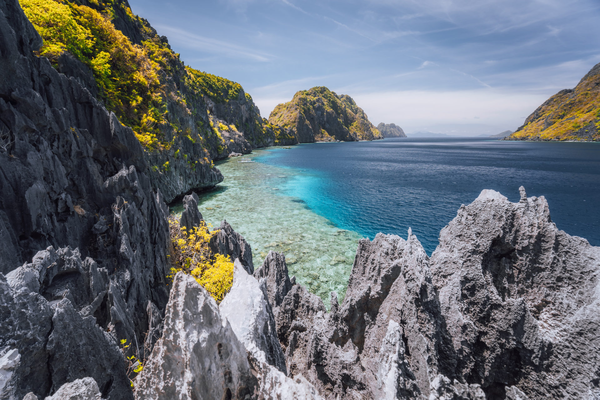 Read more about the article The Most Beautiful Island In The World, Palawan Island.