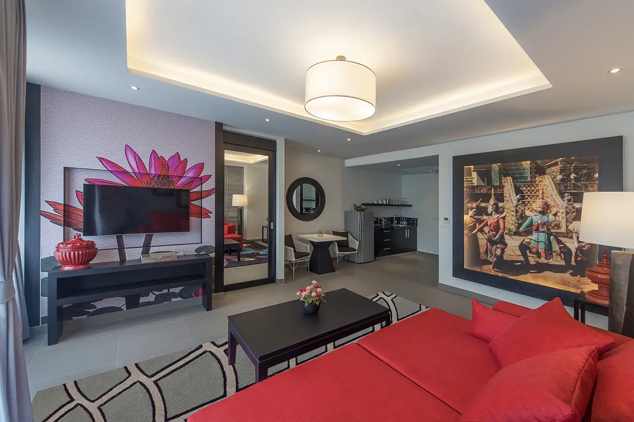 Tropical View Suite