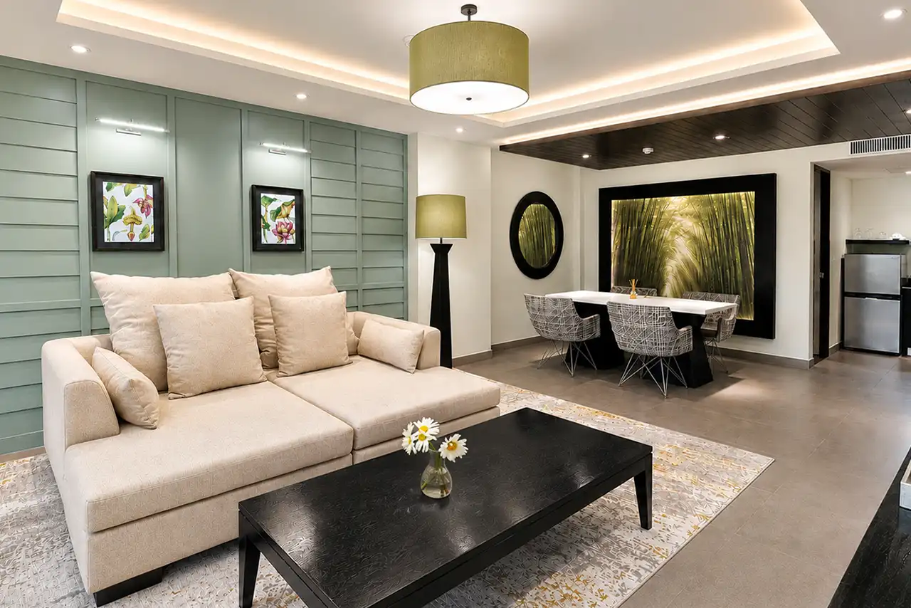 Whirlpool Garden Suites